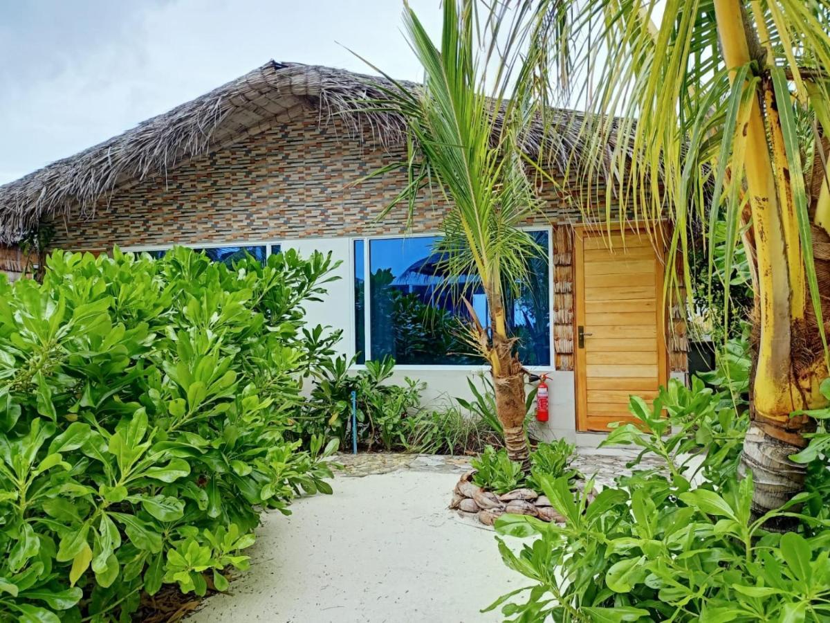 Island Life Maldives Retreat & Spa Magoodhoo Ngoại thất bức ảnh
