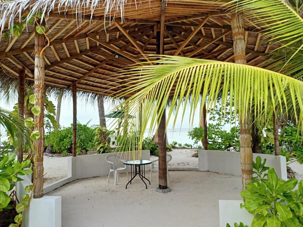 Island Life Maldives Retreat & Spa Magoodhoo Ngoại thất bức ảnh